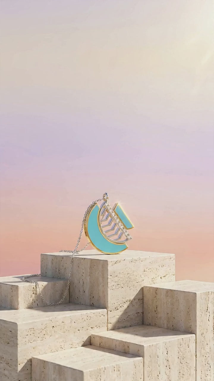 Amara Harmony pendant in 18k yellow and white gold, in motion