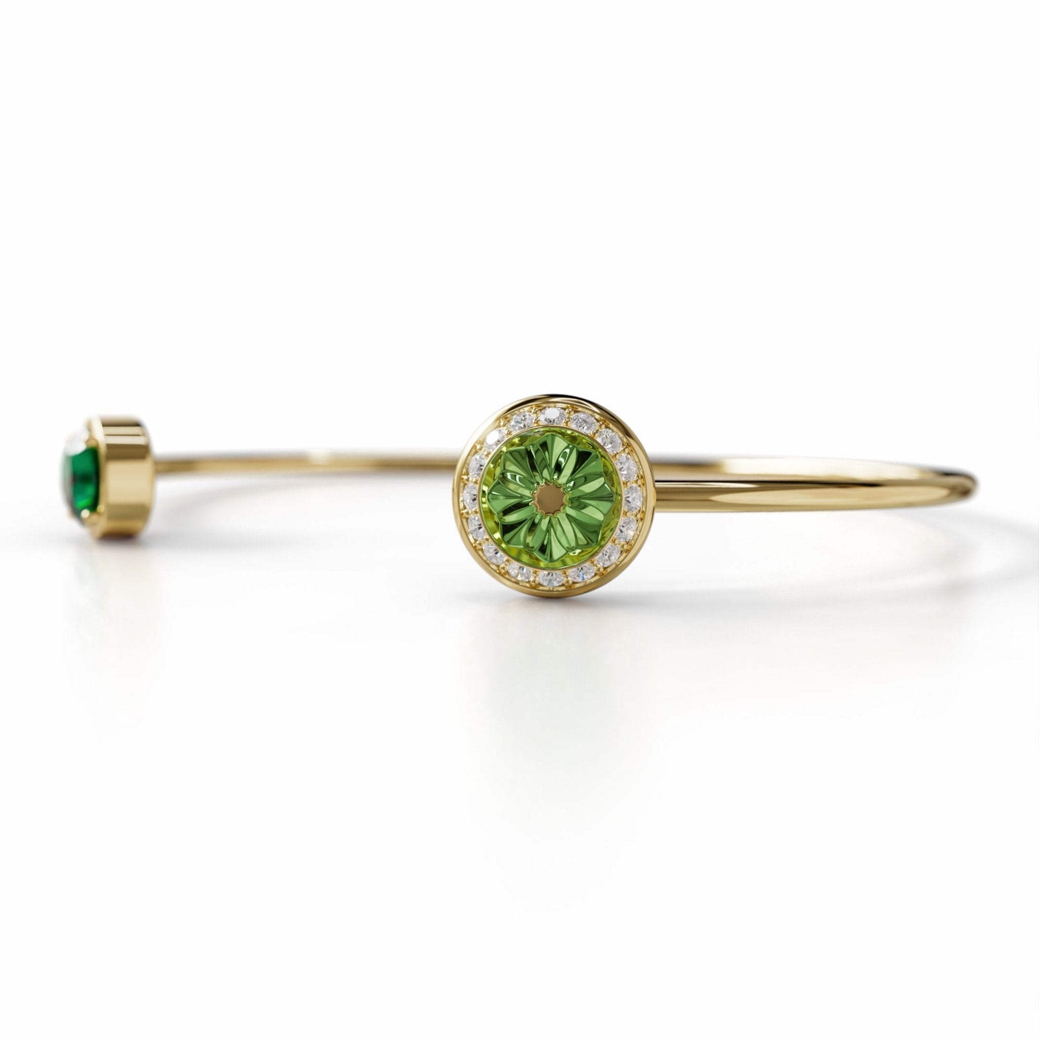 Sinan Bangle - Verdelite - Whispers of Alara - 